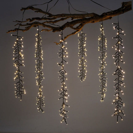 Cascadecluster - 6 Strengen - 480Led - Timer - Afanaya